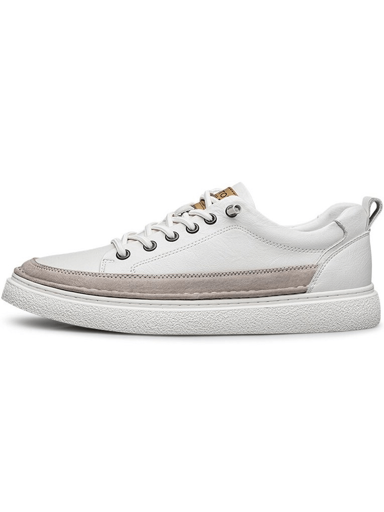 Stylish leather breathable men's sneakers with lace-up closure and rubber sole, ideal for athletes and casual wearers, model SF1182.